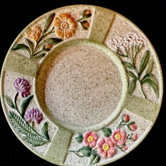 Yankee Candle 2 Pieces Ceramic Holder - Picture 5 of 12